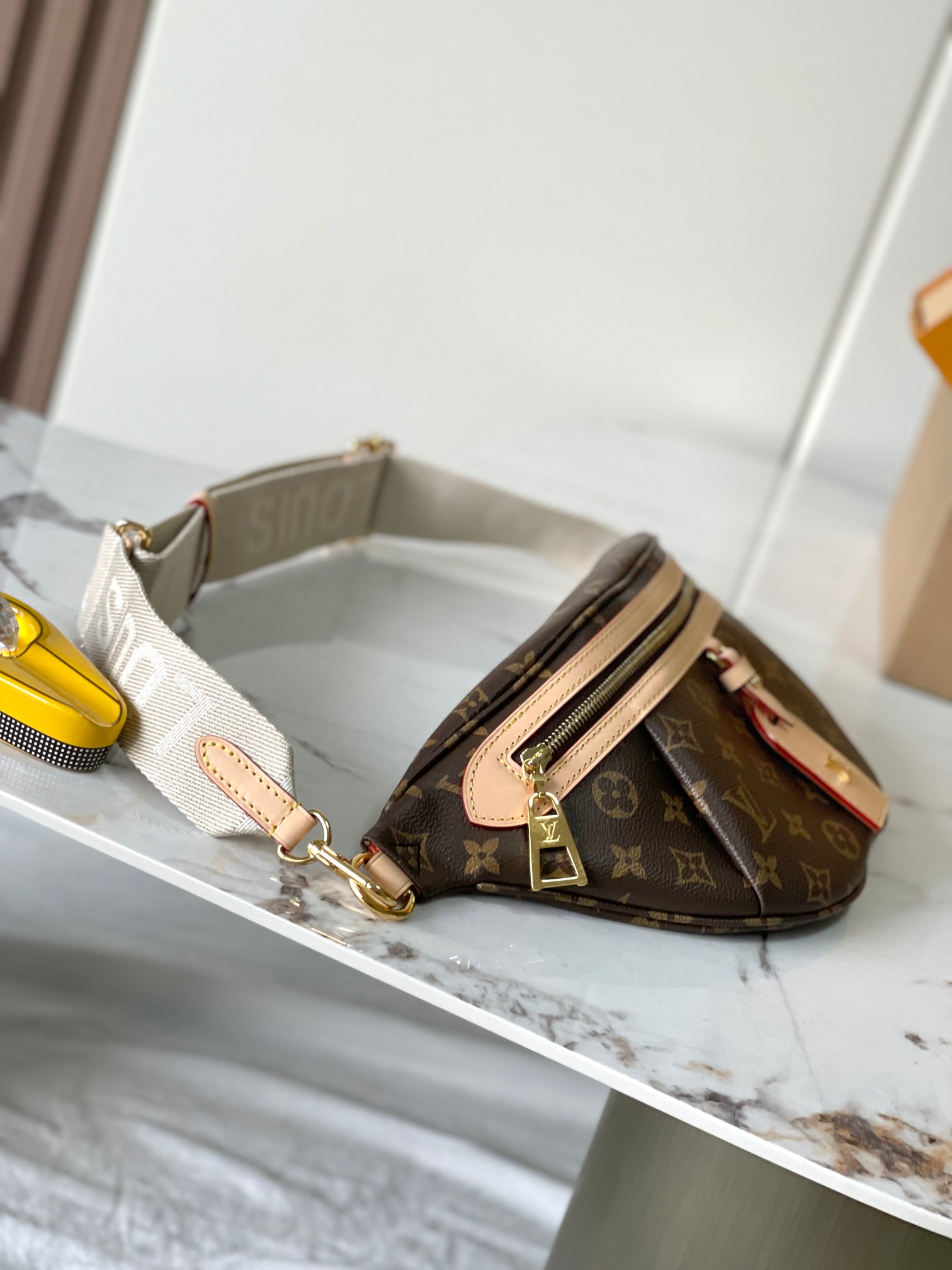 LOUIS VUITTON Monogram High Rise Bumbag 1523974