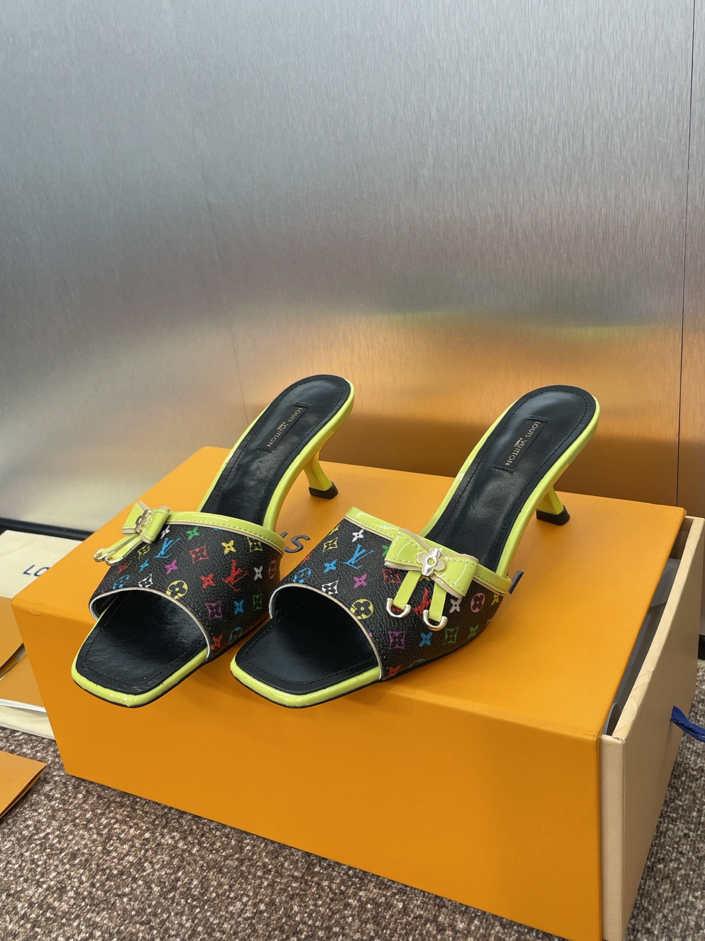 Louis Vuitton  Monogram Multicolor Slides 41 Black Sold Out