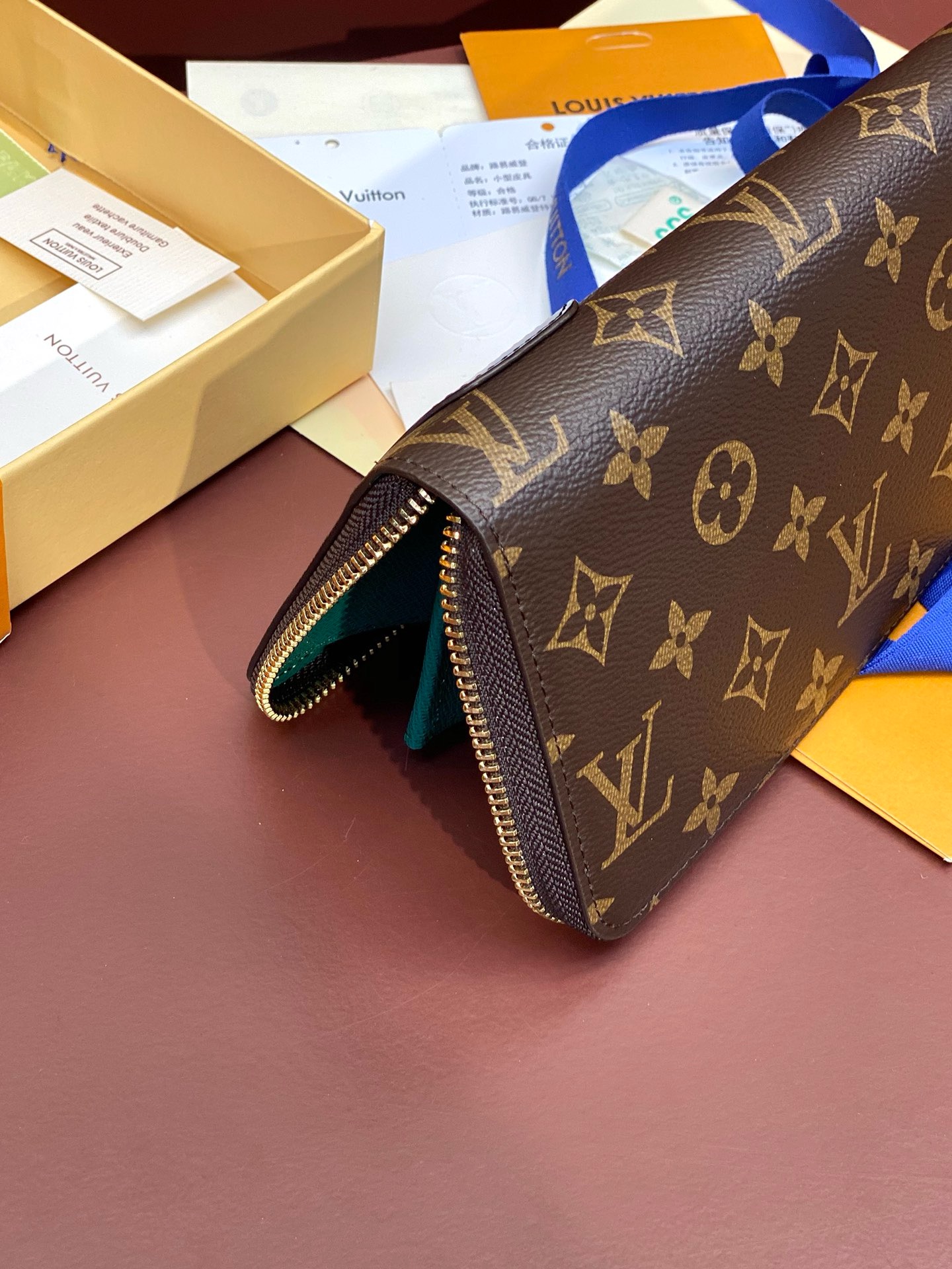 Louis Vuitton Monogram Nicolas Ghesquiere Zippy Wallet Brown Pink Patent leather