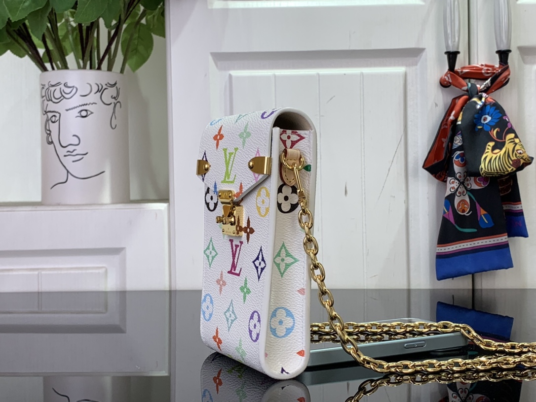 LOUIS VUITTON Monogram Phone Pouch Metis