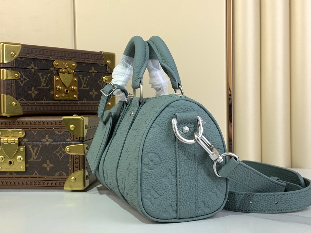 Louis Vuitton  Monogram Taurillon Keepall Bandouliere 25 Water Green