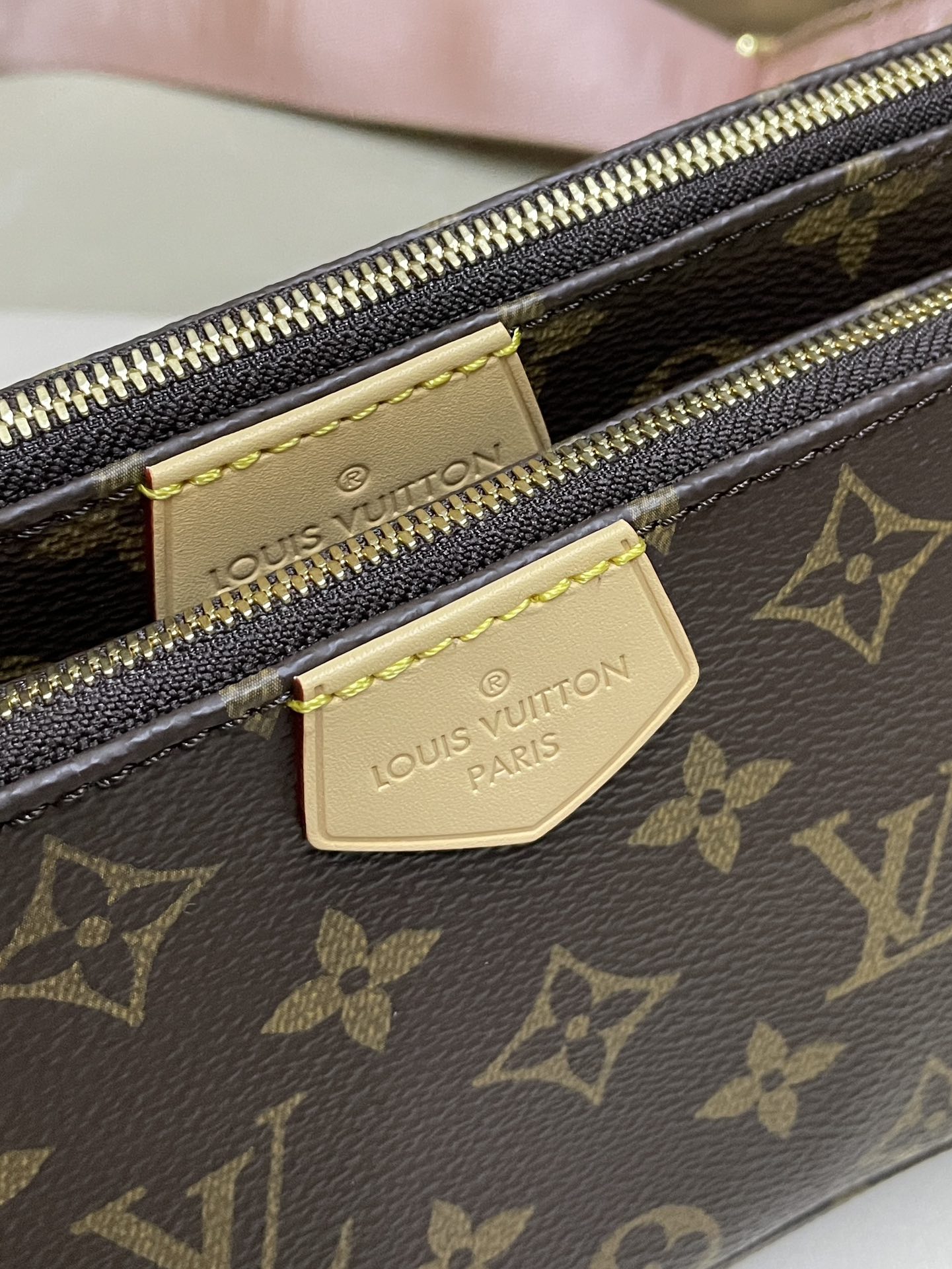Louis Vuitton Multi Pochette Accessoires Monogram Pink Clutch Crossbody