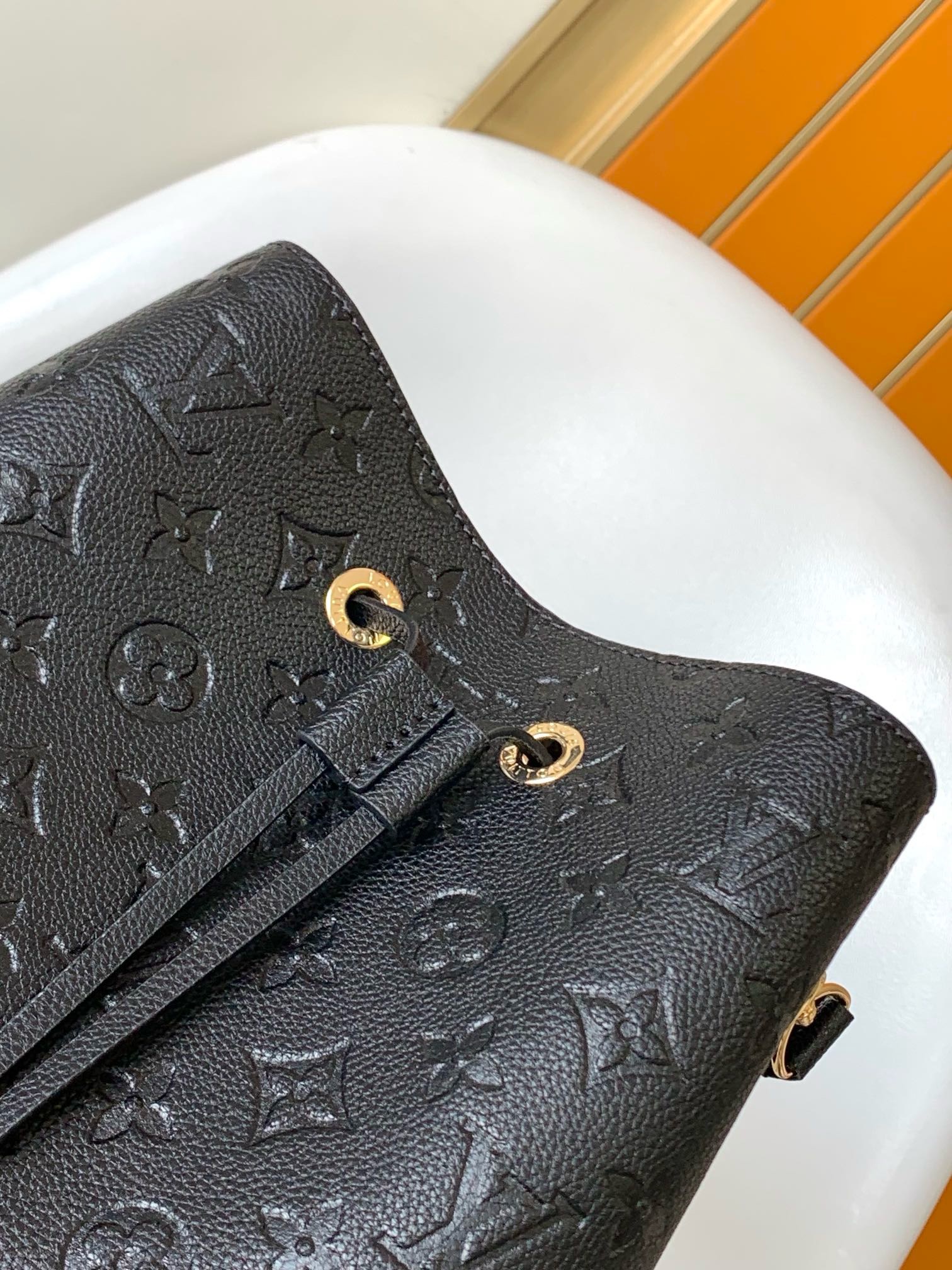 Louis Vuitton Neonoe MM Monogram Empreinte ‘Black’ Women’s Bag