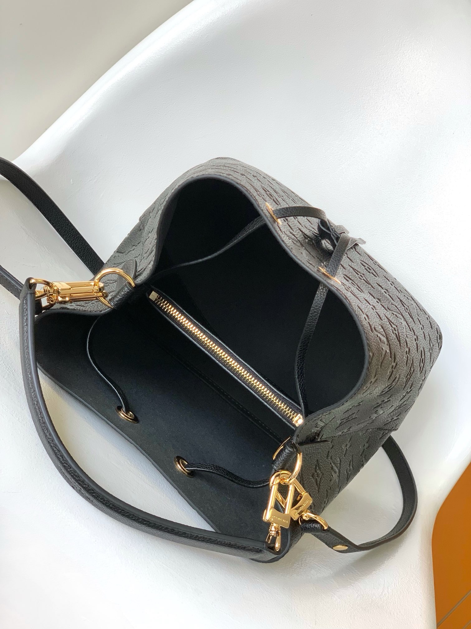 Louis Vuitton Neonoe MM Monogram Empreinte ‘Black’ Women’s Bag
