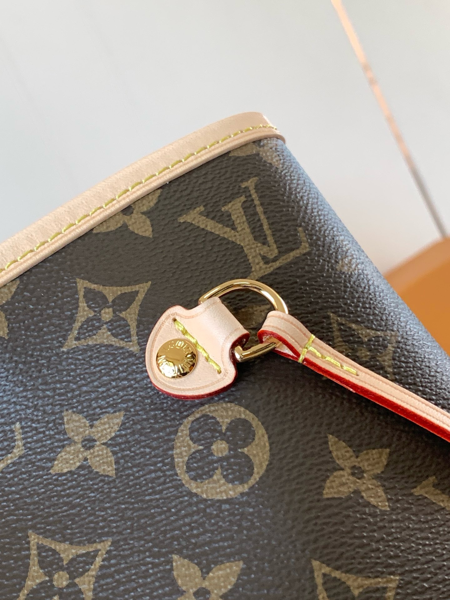Louis Vuitton Neverfull MM Monogram Canvas