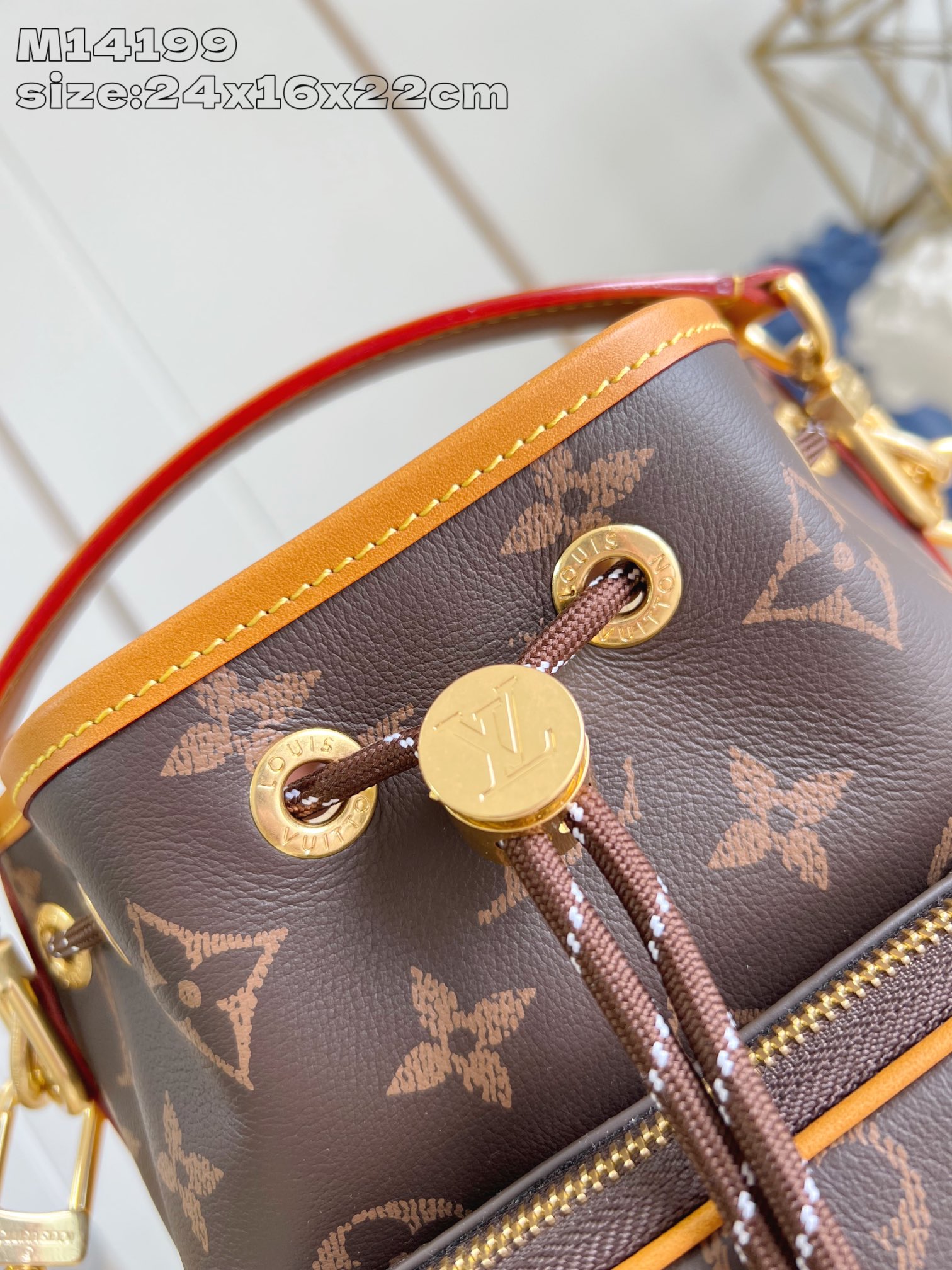 Louis Vuitton Noe Cargo G69 - Bags and Small Leather Goods - Men's Bags | LOUIS VUITTON