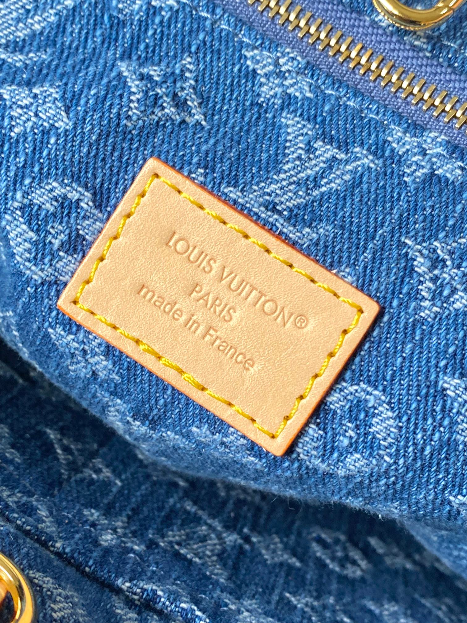 Louis Vuitton OnTheGo LV Icons Women's Bags