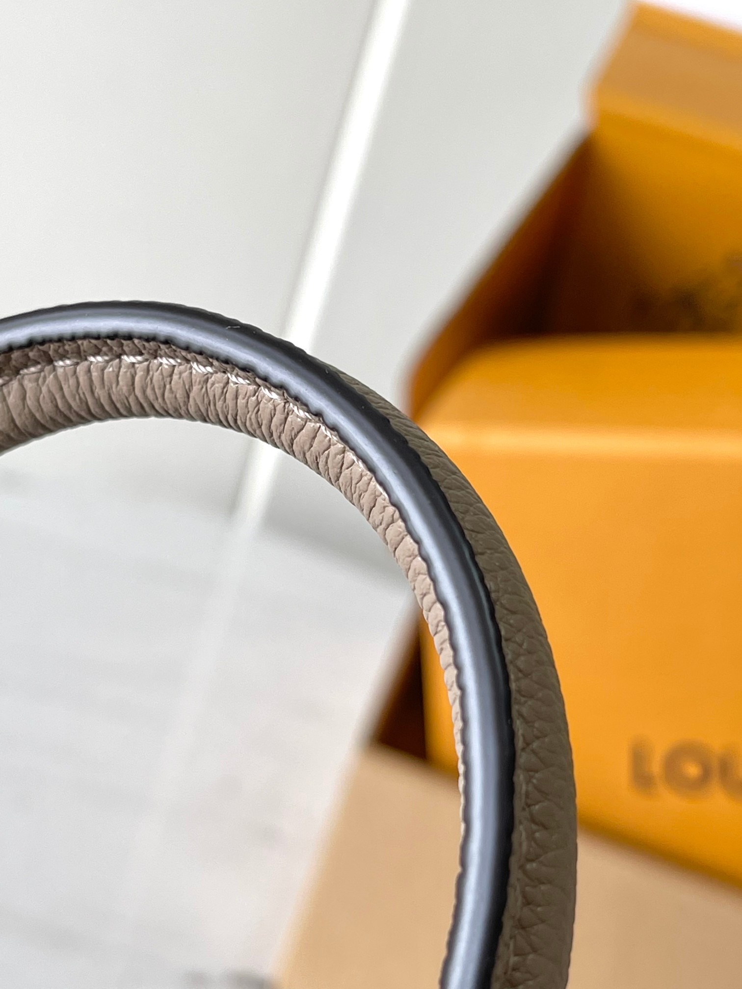 LOUIS VUITTON OnTheGo MM Leather Bicolor Monogram Empreinte Bag Gray