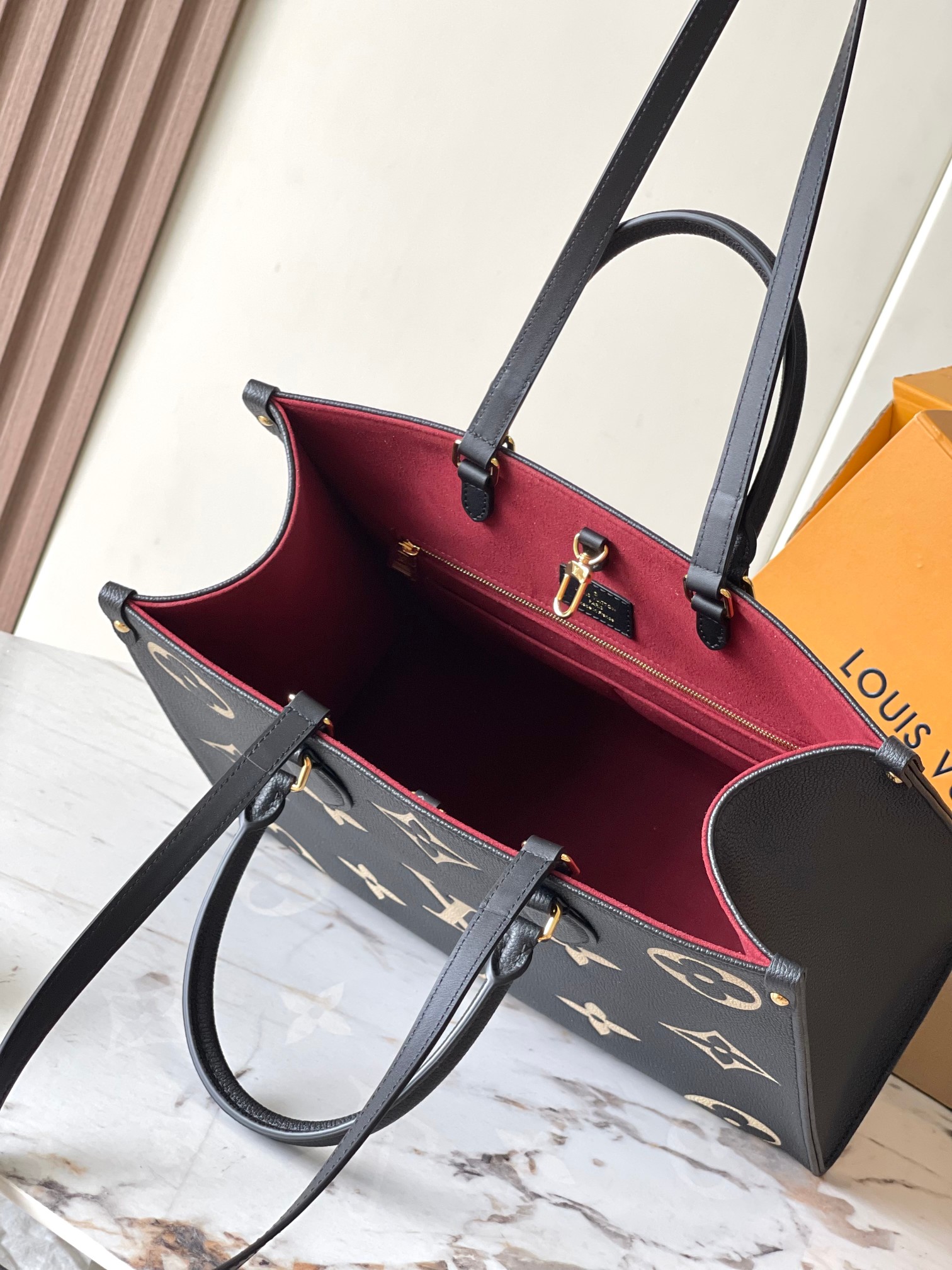 LOUIS VUITTON OnTheGo MM Leather Bicolor Monogram Empreinte Black Bag