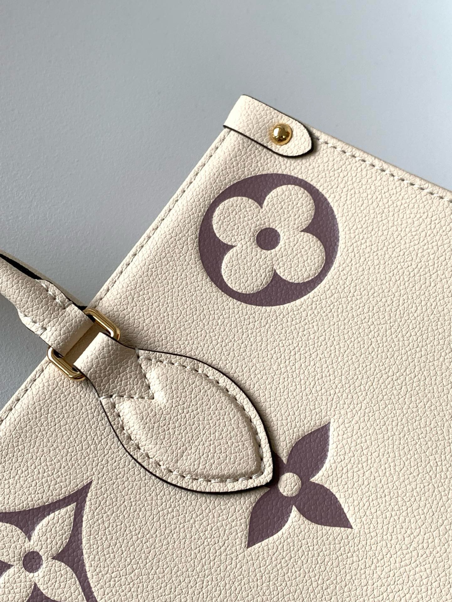 Louis Vuitton Onthego PM Shoulder Crossbody Tote ‘Cream’ M45654 Women’s Bag