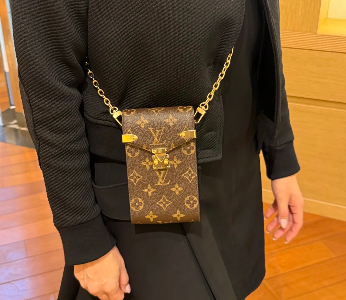 Louis Vuitton Phone Pouch Métis Monogram – Women – Small Leather Goods