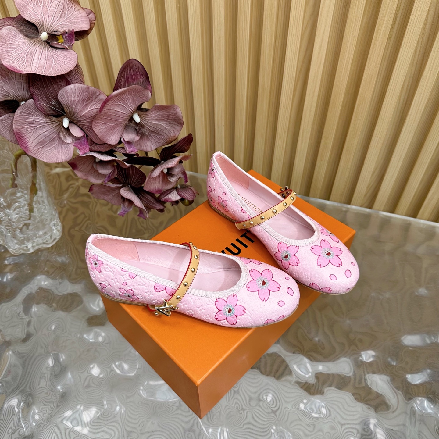 Louis Vuitton Pink Floral Monogram Girls Mary Jane Shoes
