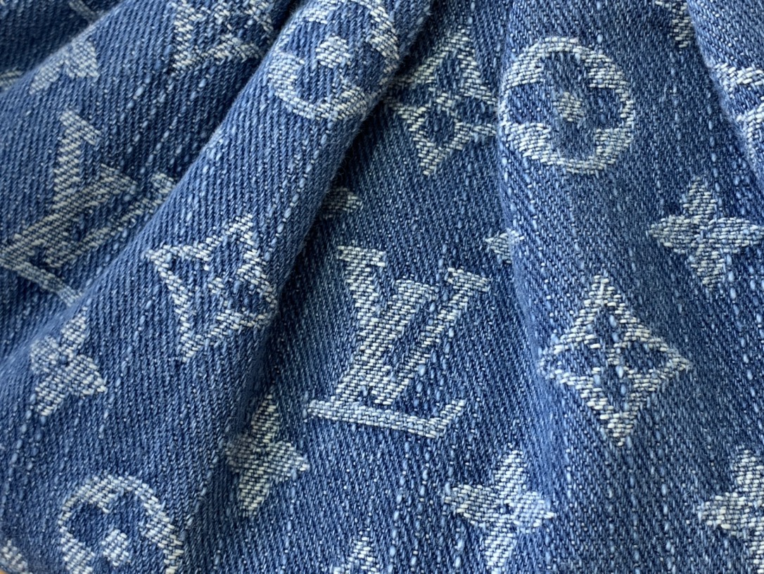 Louis Vuitton Pochette Valley Denim Bag W/ Receipt