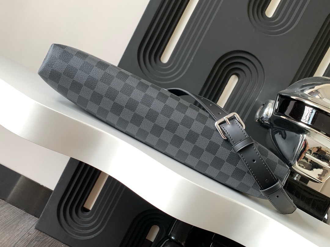 Louis Vuitton Porte-Documents Business 'Graphite' Bag N48260