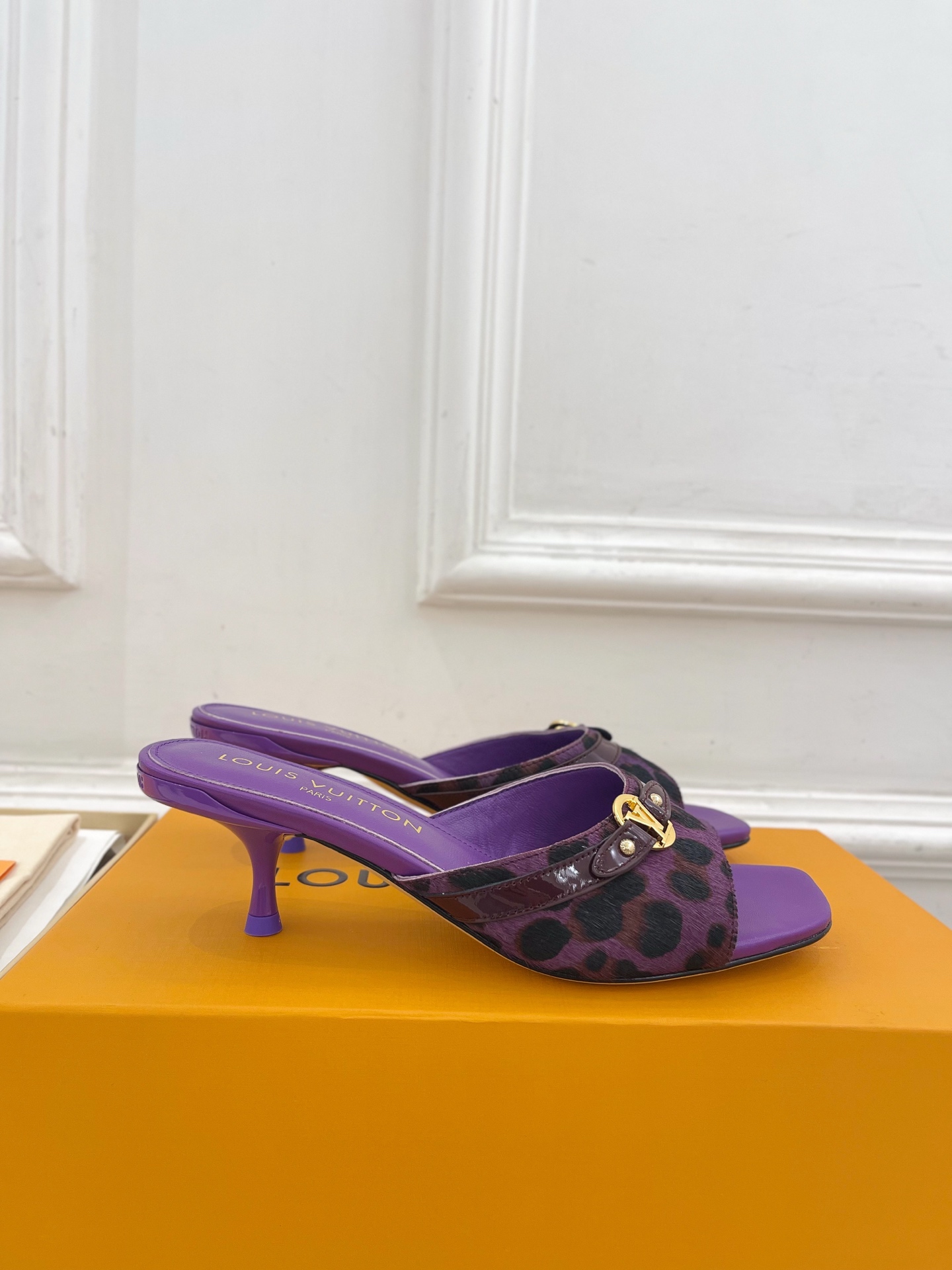 Louis Vuitton Purple Slide Sandals with Leopard Print Strap and Gold Buckle
