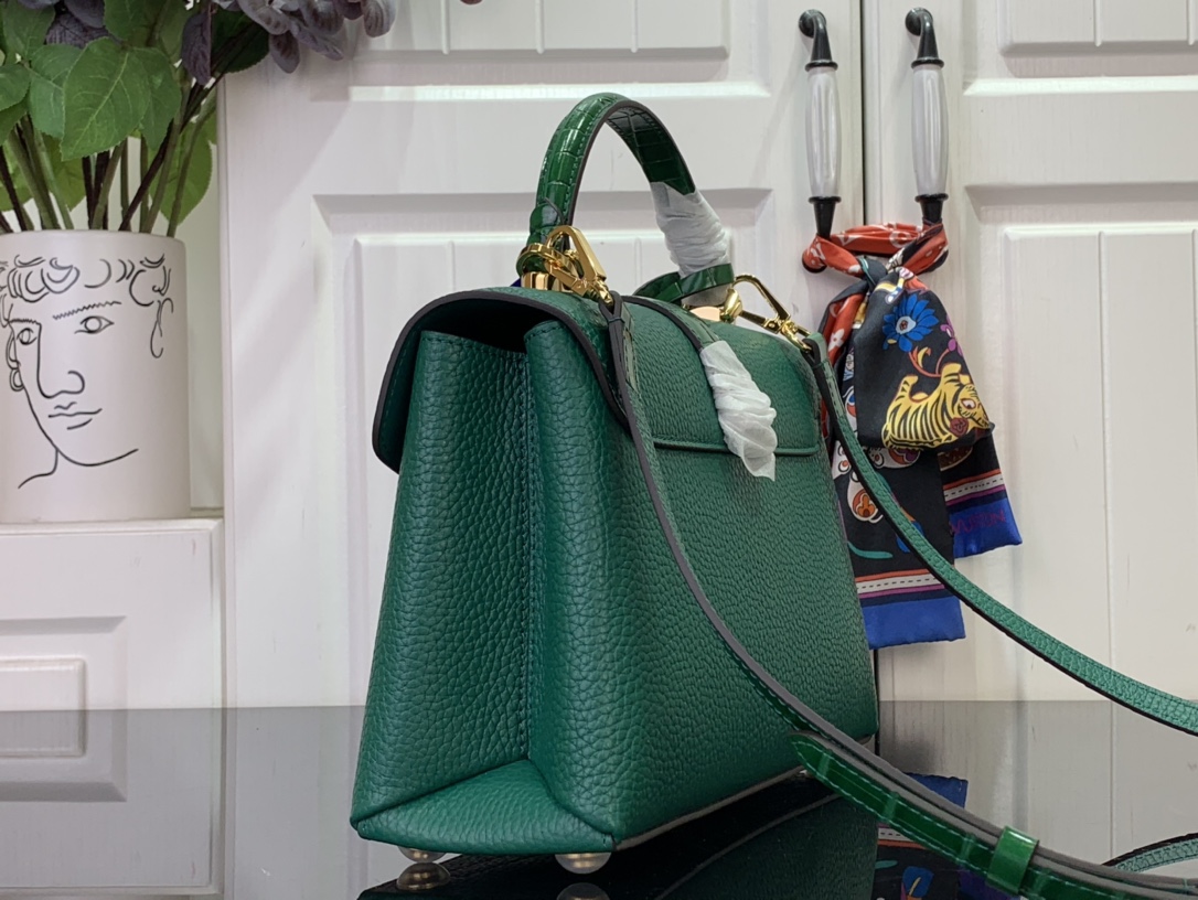 Louis Vuitton Rose des Vents Mini Bag N84714