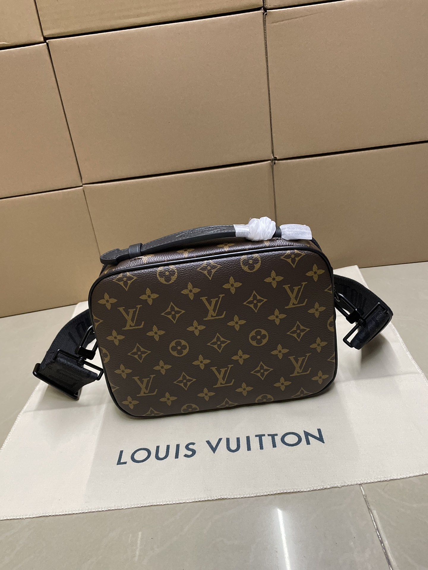 LOUIS VUITTON S Lock Messenger Bag Monogram Macassar Brown