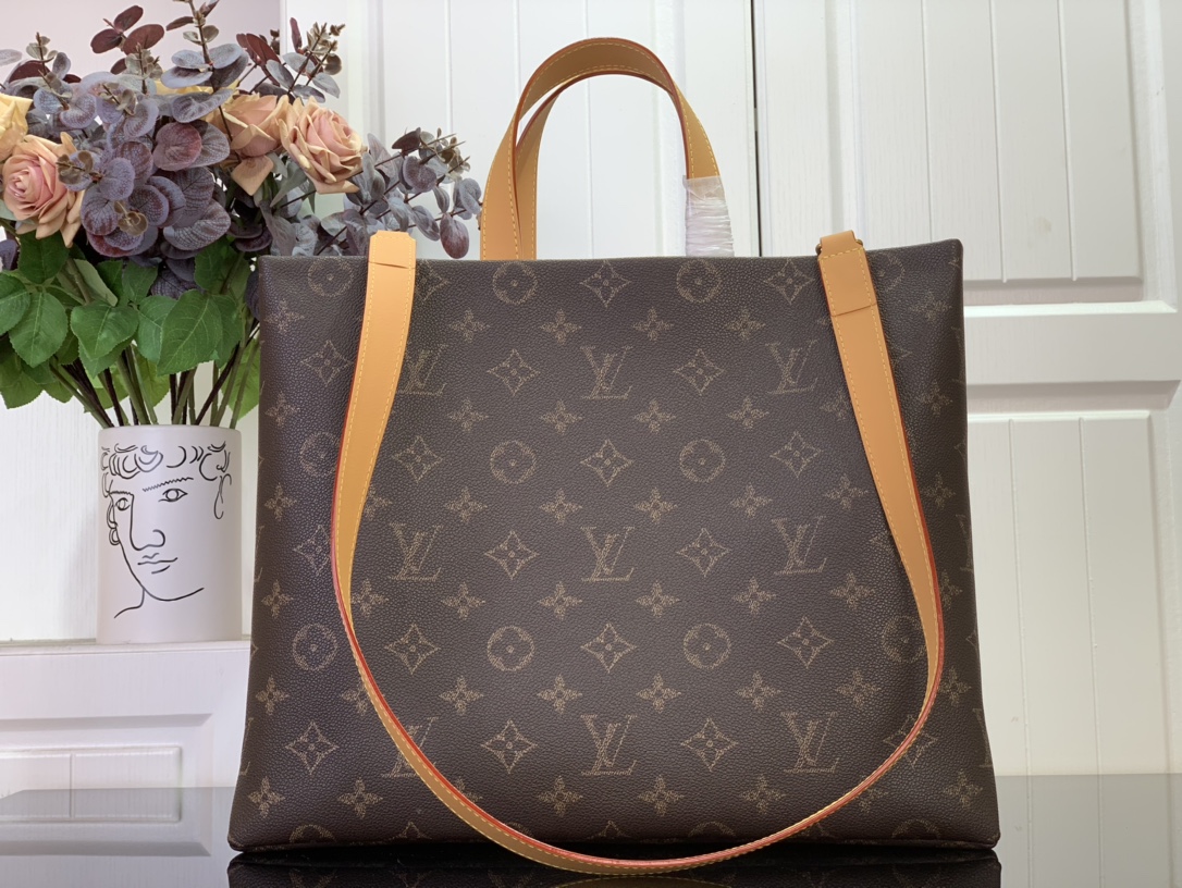 LOUIS VUITTON Shopper Tote MM shoulder Bag M13928