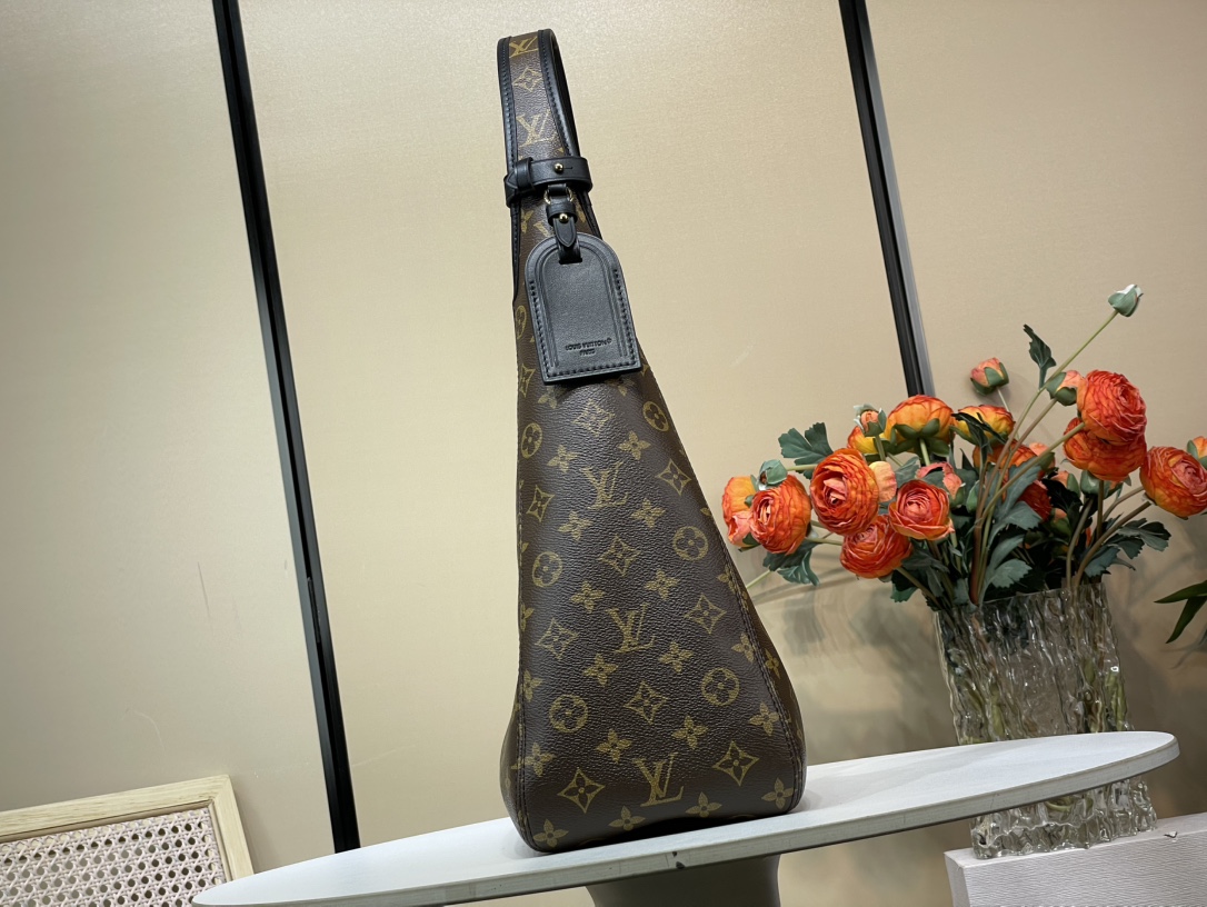 Louis Vuitton The Drop GM Monogram - Women - Handbags | LOUIS Vuitton