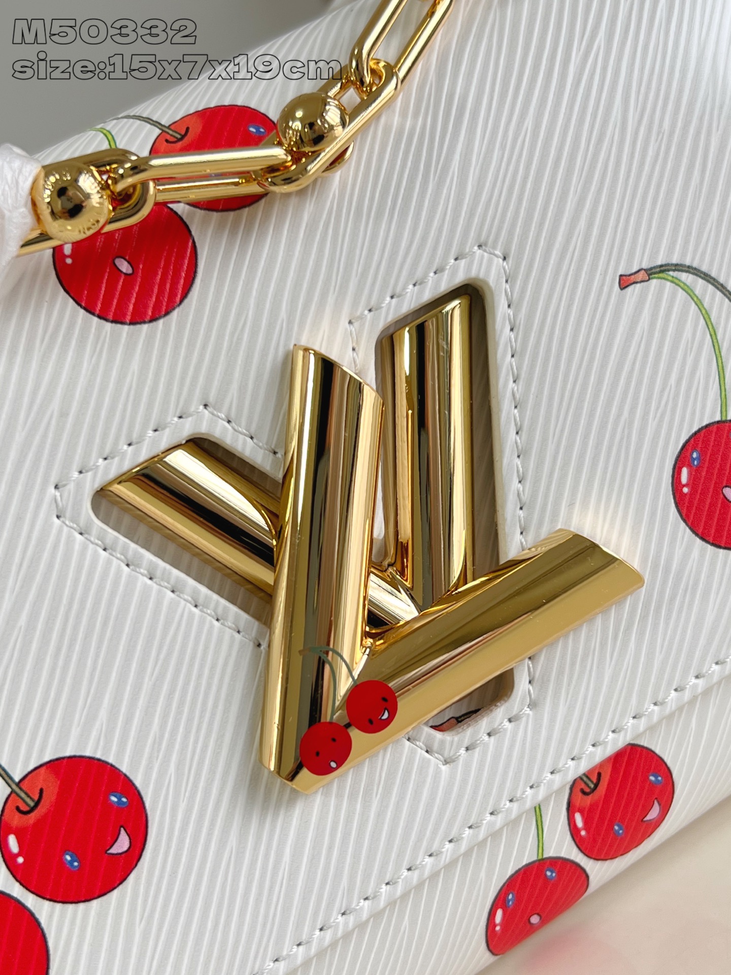 Louis Vuitton Twist handbag