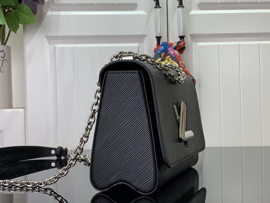 Louis Vuitton Twist PM Crossbody M50332 34206K