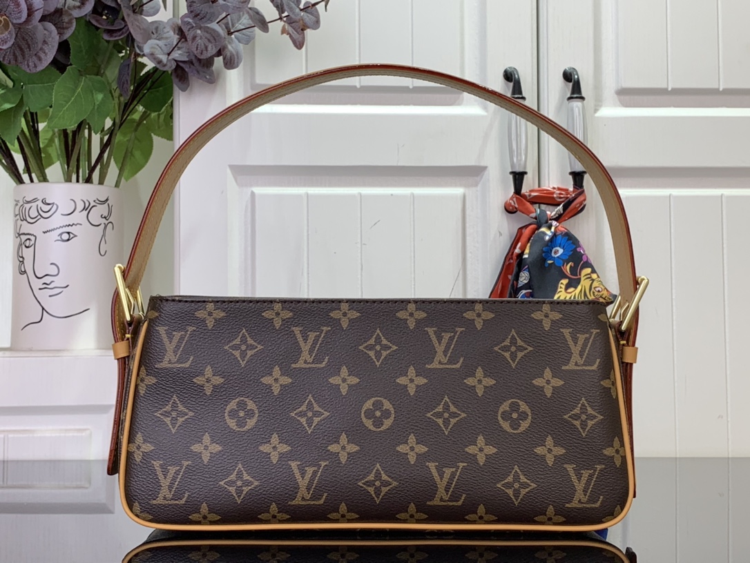 LOUIS VUITTON Vivacite MM shoulder bag Monogram M511