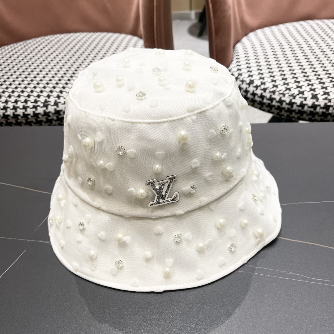 white Louis Vuitton Pearl Bucket Hat - Louis Vuitton White Pearl