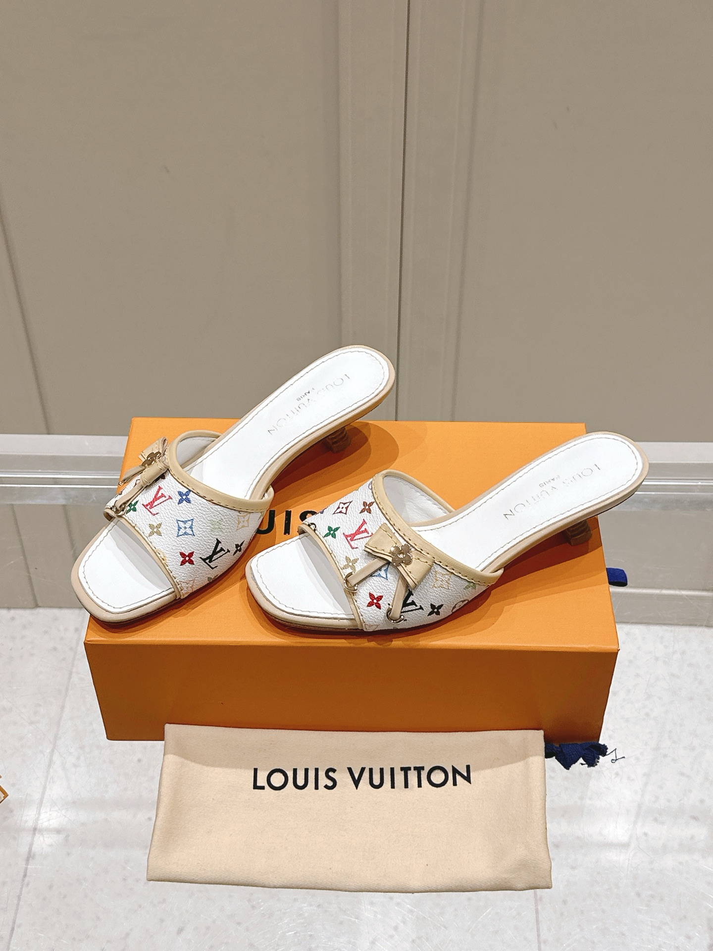 Louis Vuitton White Monogram Slide Sandals