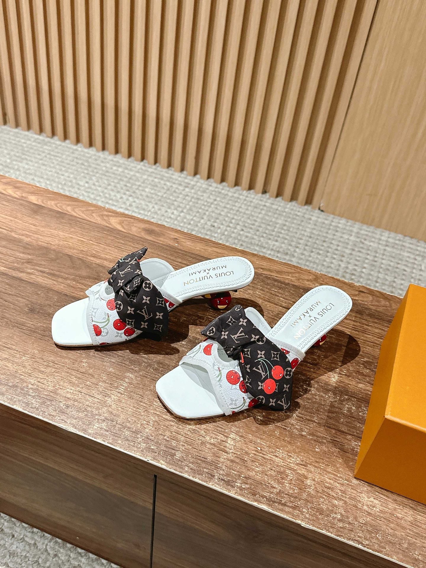 Louis Vuitton White Slide Sandals with Monogram Bow