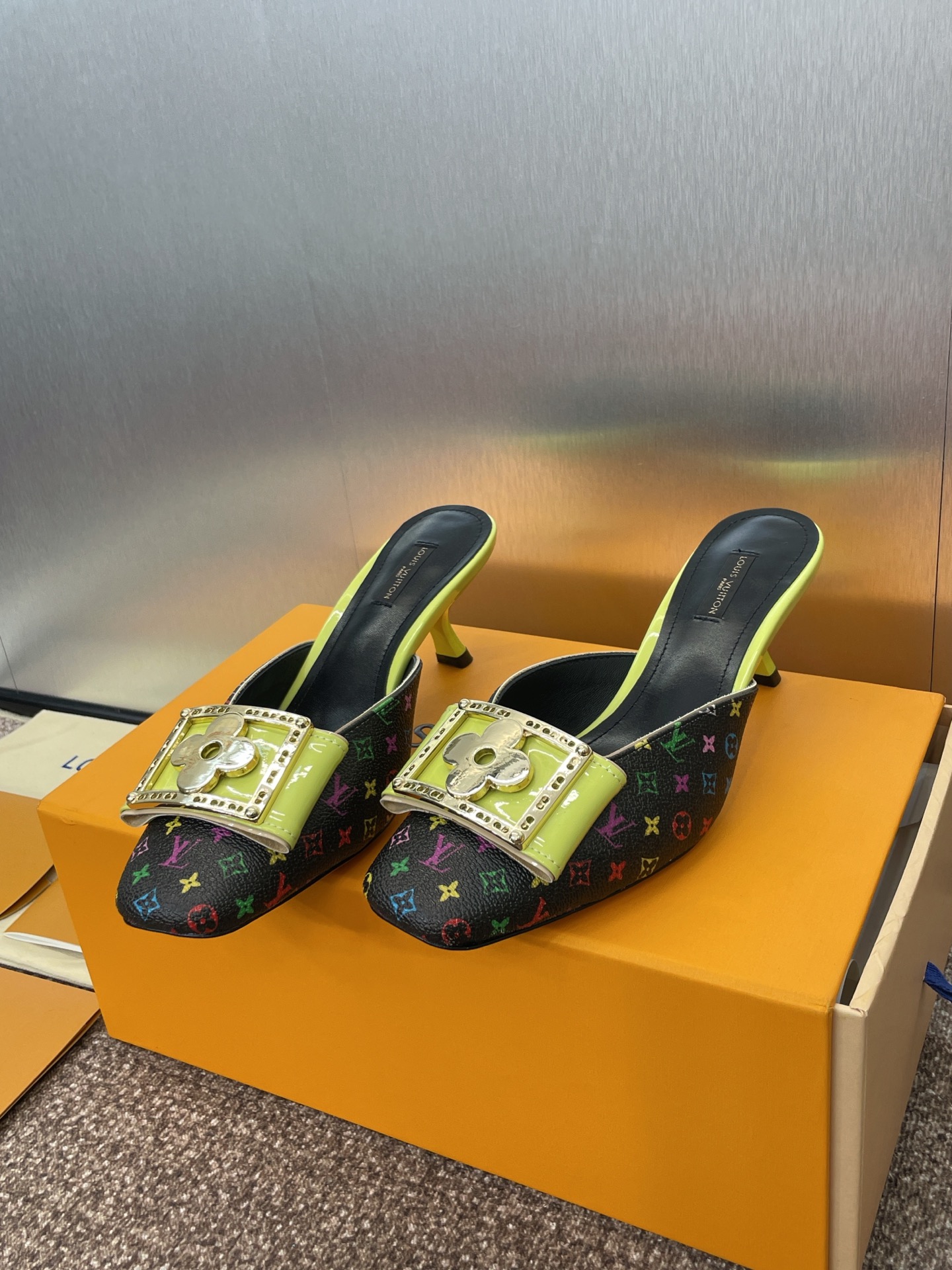 Louis Vuitton Women's Multicolored Monogram Canvas Heels with Green Leather Insole and Gold Floral Buckle â€“ Black Lined Heels