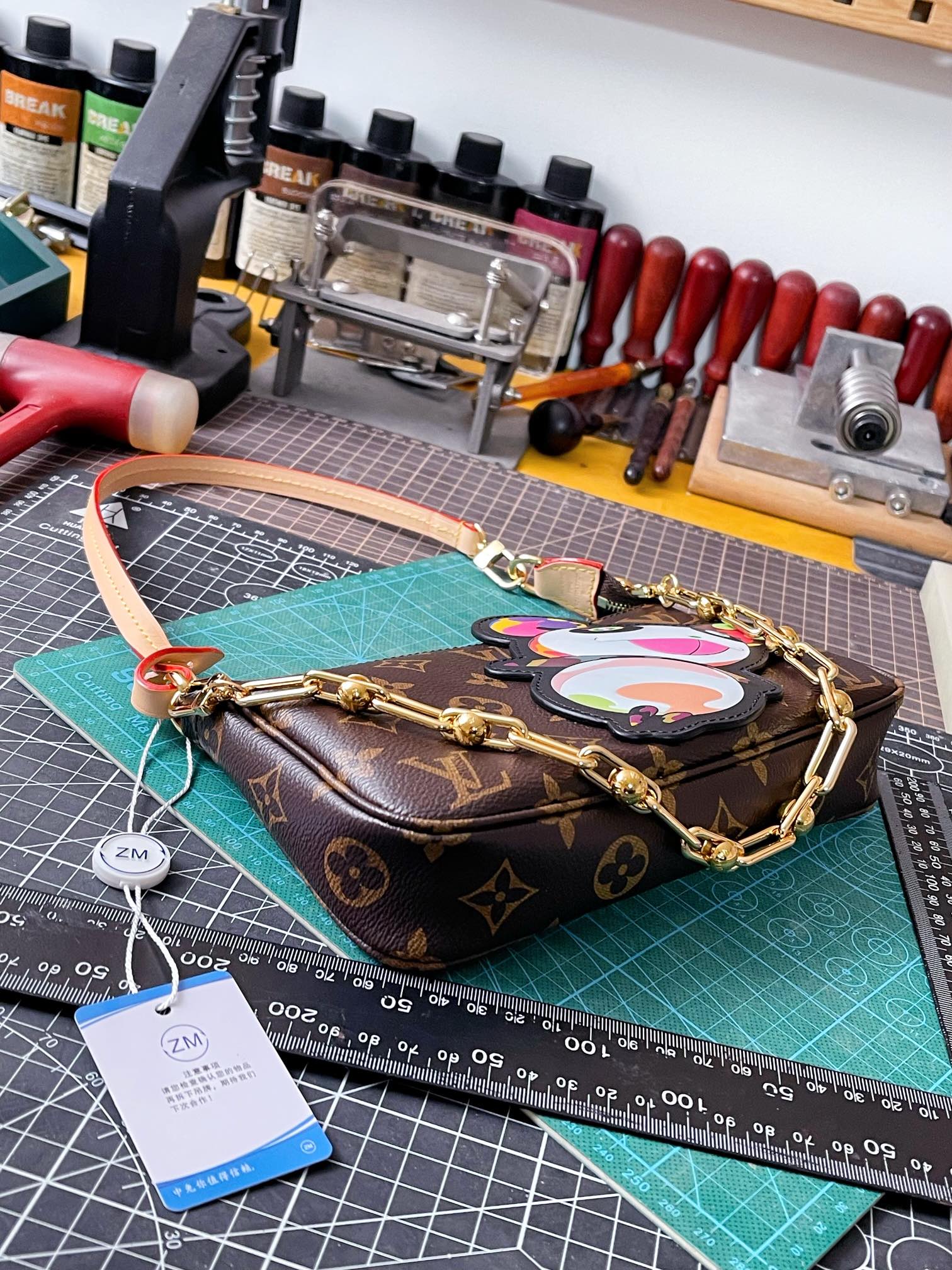 Louis Vuitton x Murakami Pochette Accessoires Bag 2025 Brand New