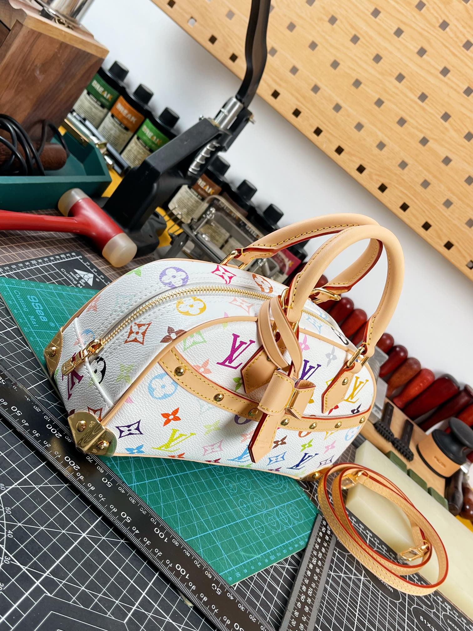 Louis Vuitton X Takashi Murakami East West White Multicolor Monogram Gold Hardware