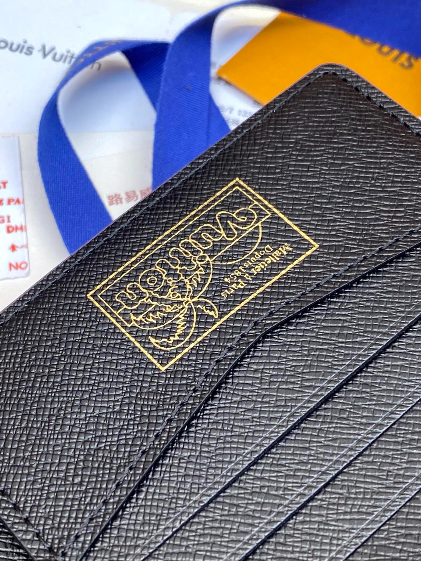 LV Men’s Small Wallet Pocket Organizer