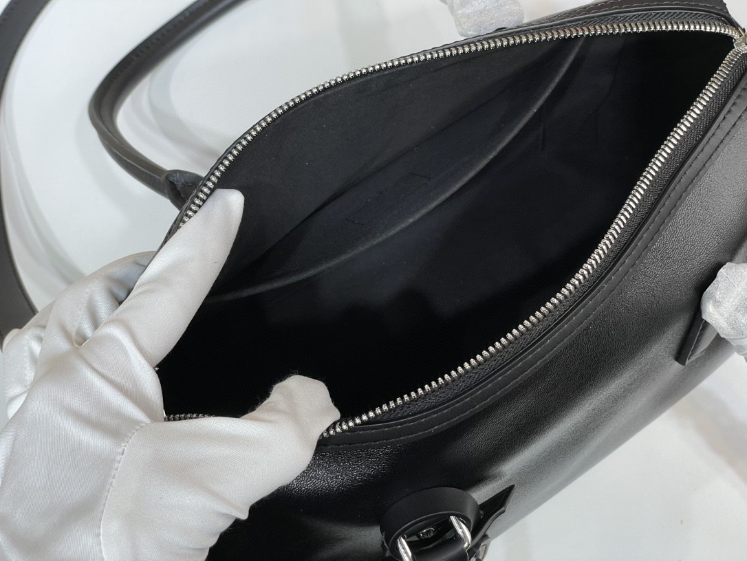 LV Speedy Cargo VibeSummercstoreSpeedy Cargo Vibe