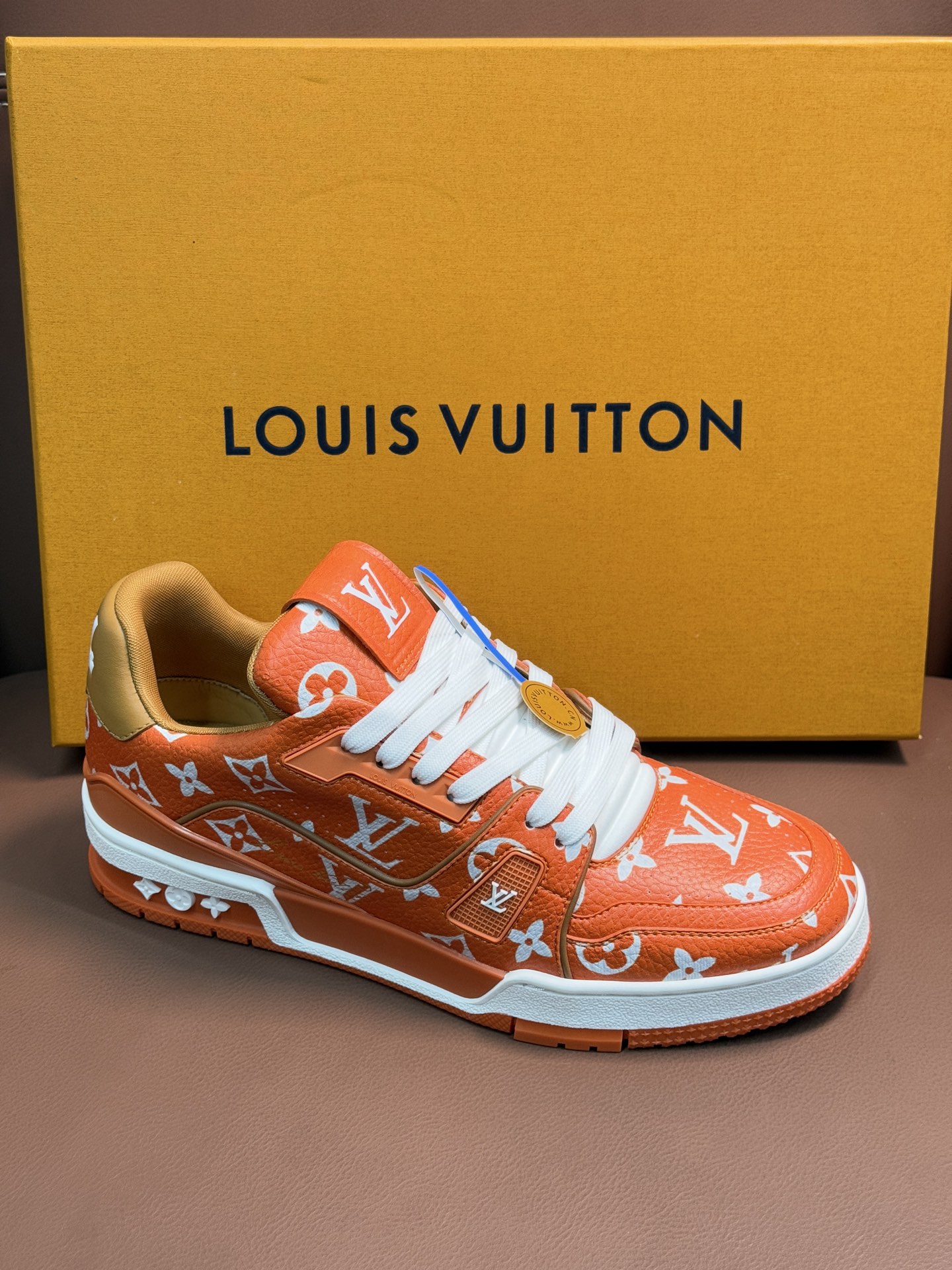 Lv trainer leather low trainers Louis Vuitton Orange