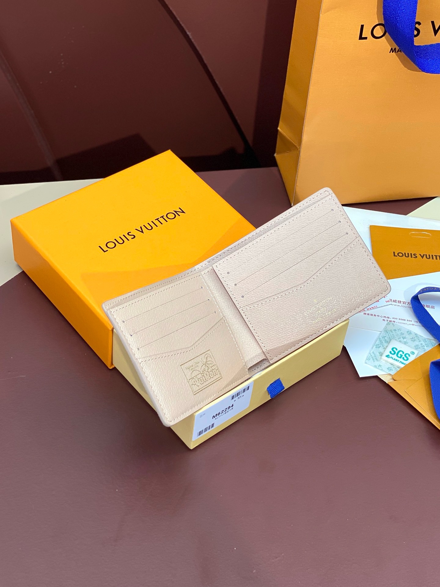 LV Wallets Genuine leather – BRANDSLAB