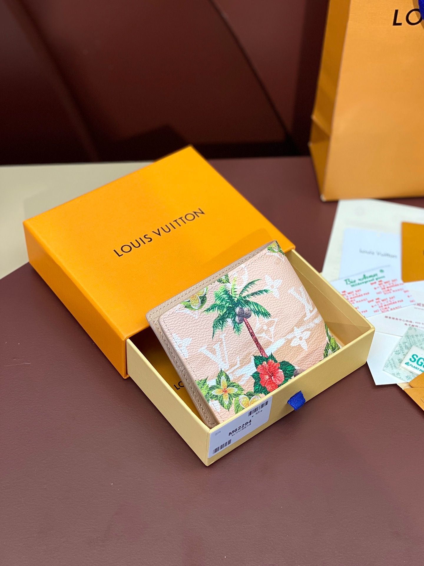 LV Wallets Genuine leather – BRANDSLAB
