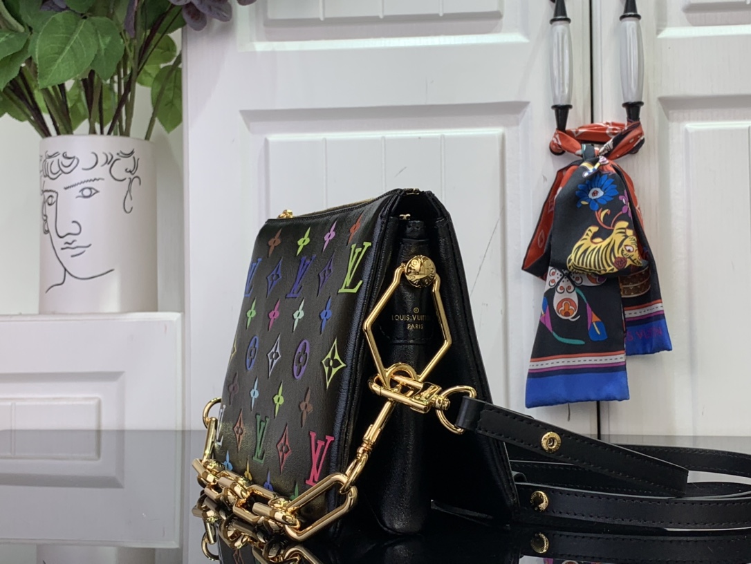 LV x TM Coussin BB H32 - Women Bags | LOUIS VUITTON