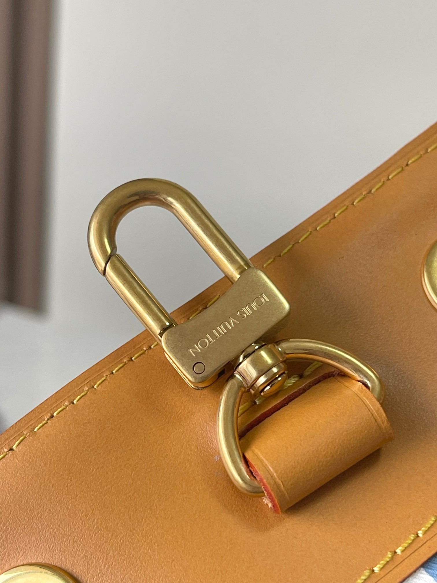 Marina Tote Bag G71 White - Women's Handbag | LOUIS VUITTON