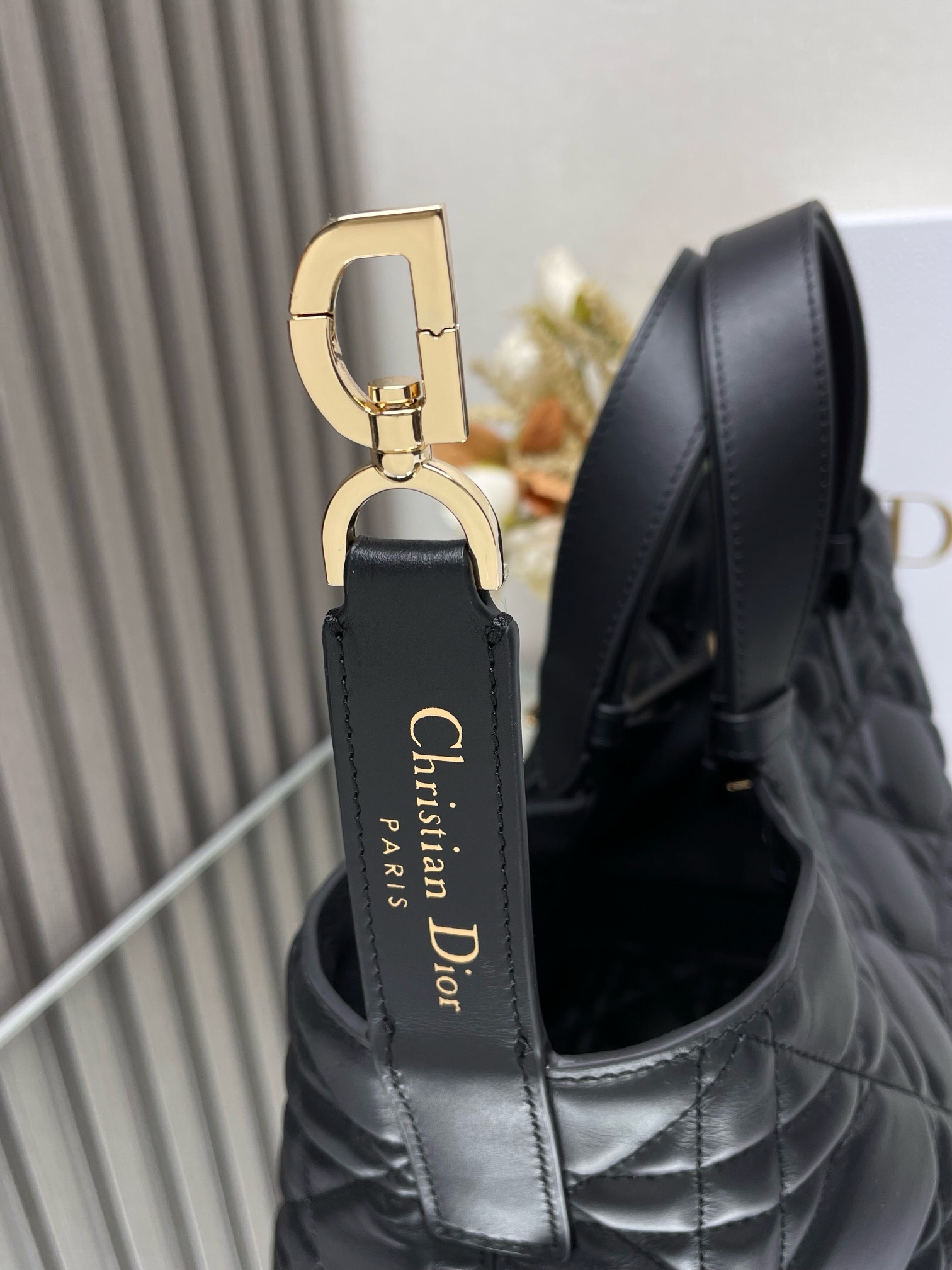 Medium Dior Toujours Bag Black Macrocannage Crinkled Calfskin | DIOR