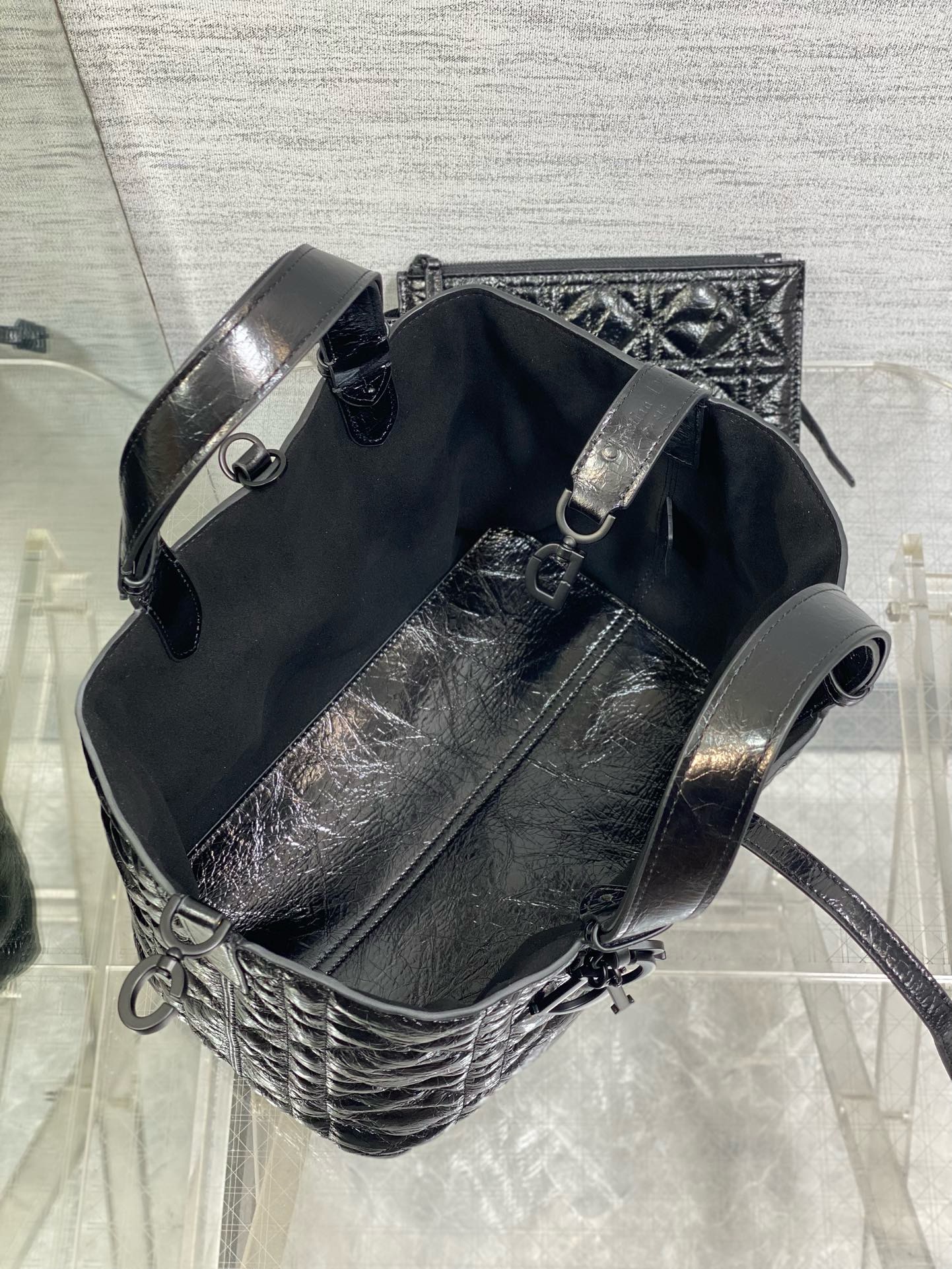 Medium Dior Toujours Bag Black Macrocannage Crinkled Calfskin | DIOR