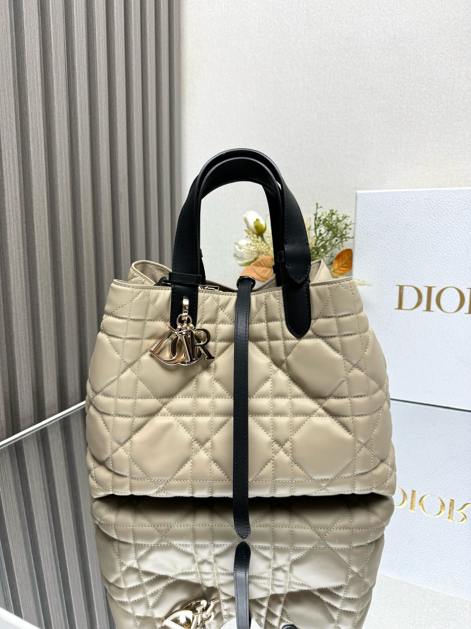 Medium Dior Toujours Bag Rope Beige and Black Macrocannage Calfskin | DIOR