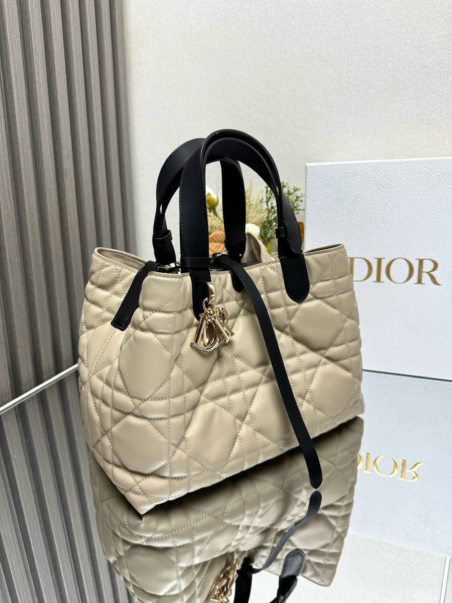 Medium Dior Toujours Bag Rope Beige and Black Macrocannage Calfskin | DIOR