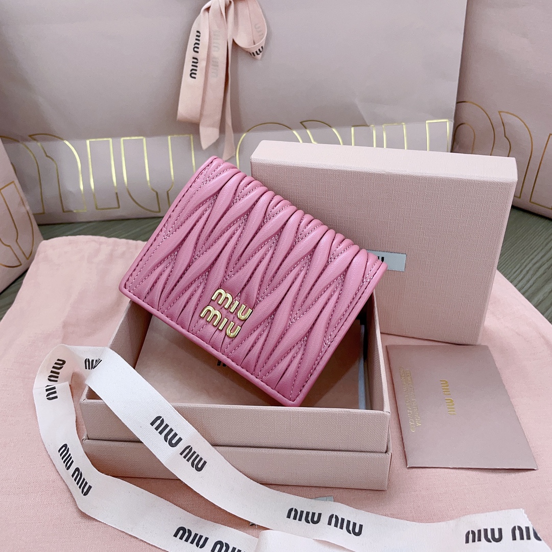 Miu Miu Alabaster Pink Small Matelassé Nappa Leather Wallet | Miu Miu