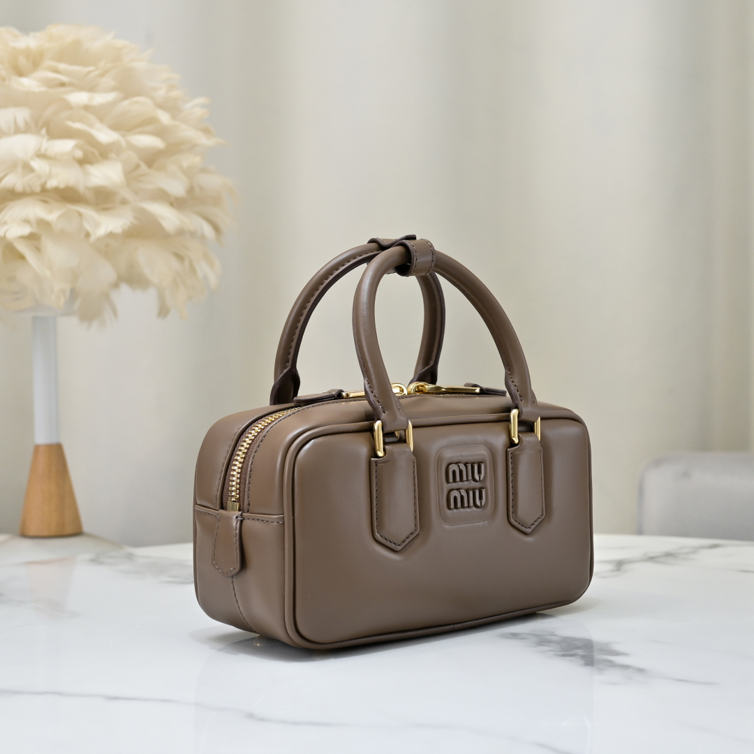 Miu Miu Arcadie Leather Tote Bag | Brown  Miu Miu  00099