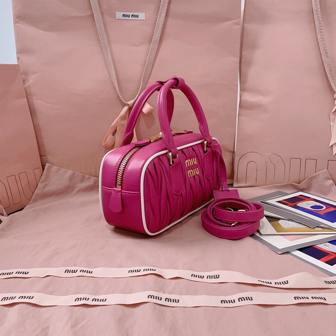 Miu Miu Arcadie Matelassé Nappa Leather Bag |pink