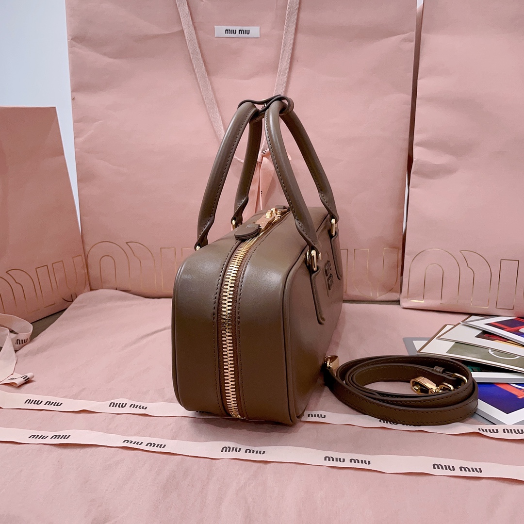 Miu Miu Arcady Bag Medium Cognac cacao miu miu