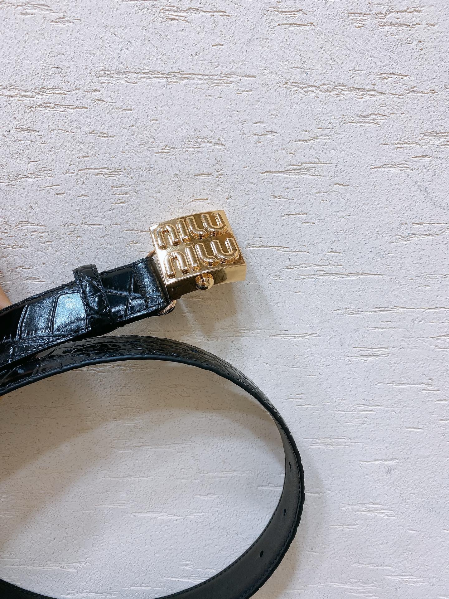 MIU MIU  belt* crocodile pattern strap 3.8cm wide