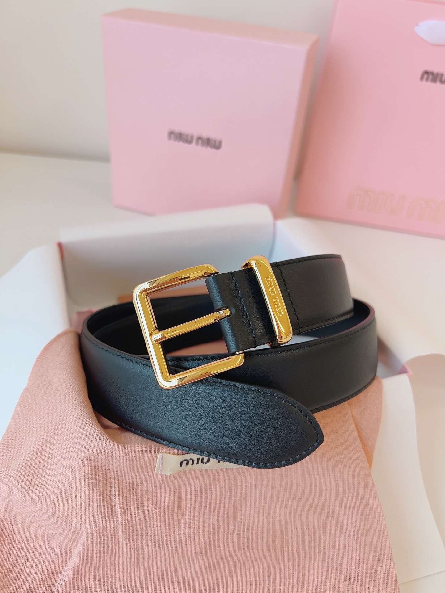 MIU MIU BELTS Calfskin and Gold Black