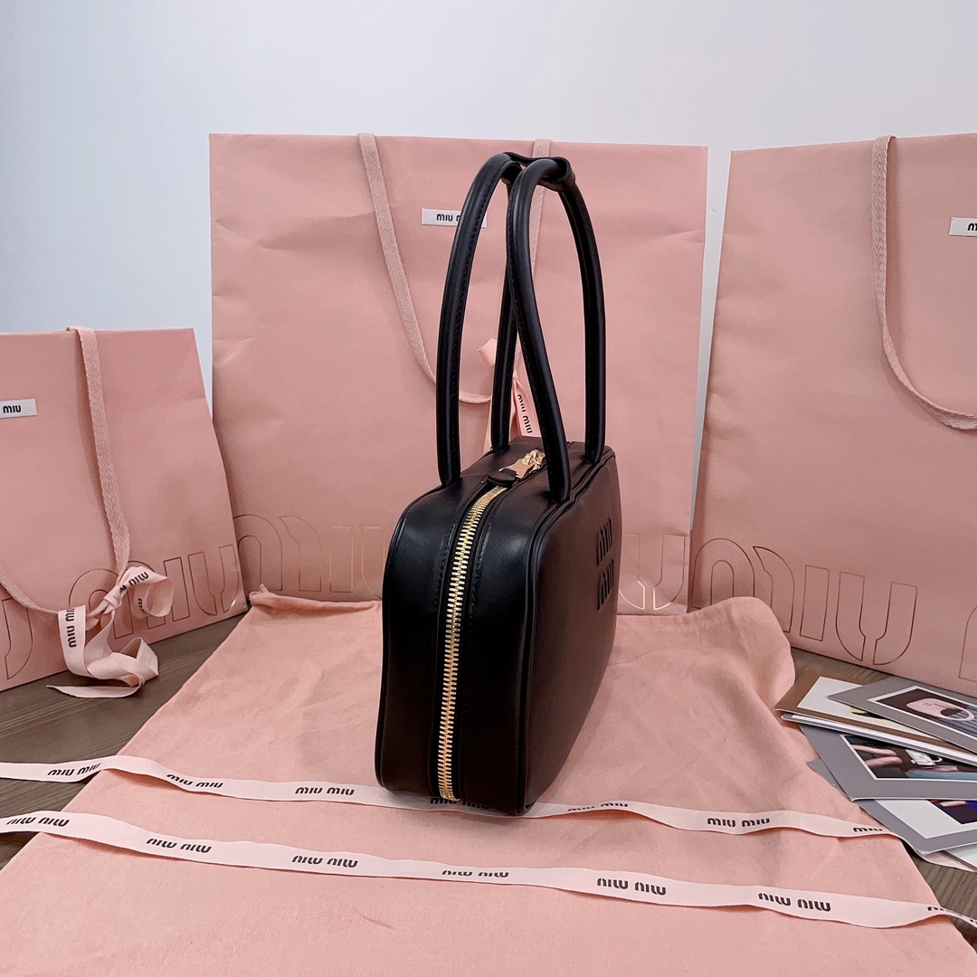 Miu Miu Black Beau Leather Top-handle Bag | Miu Miu